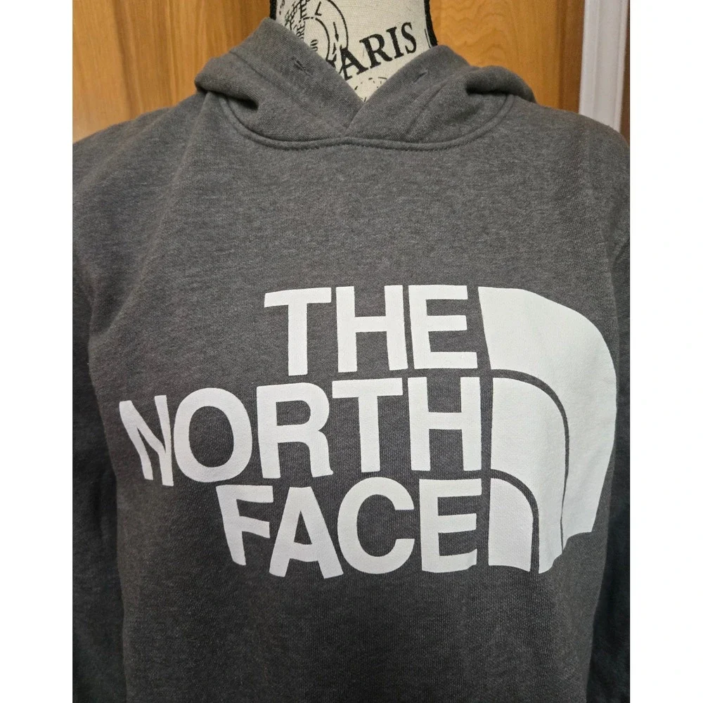 The North Face Hoodie Gray Pullover Sweatshirt Mens Small Logo Pocket Fleece‎